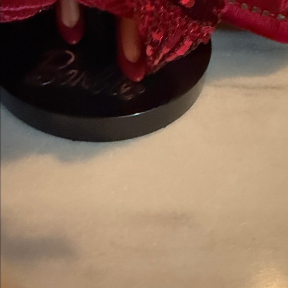 BOB MACKIE BARBIE QUEEN OF HEARTS - Picture 6 of 6